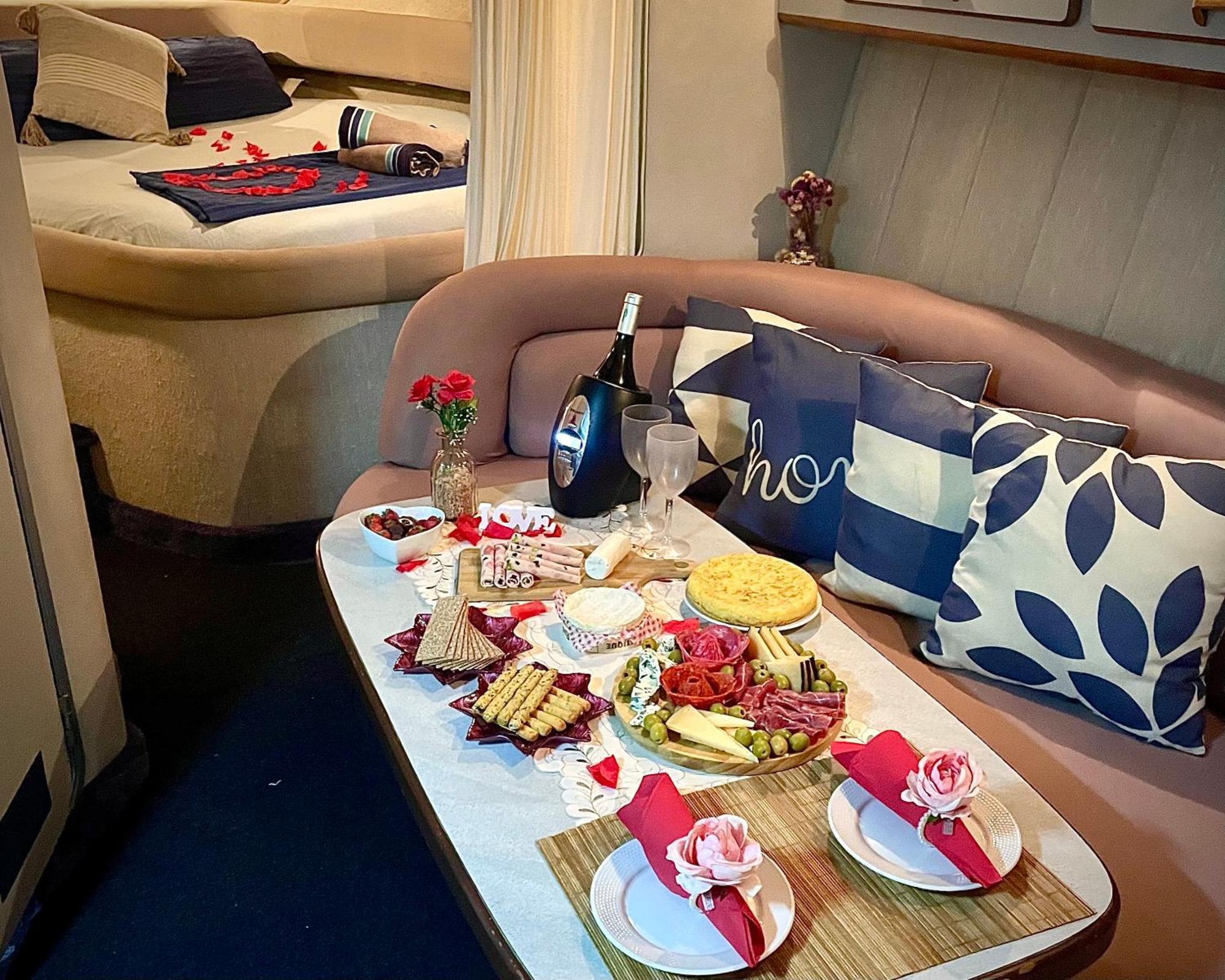 Yacht Hotel Barcelona San Adrián de Besós Zewnętrze zdjęcie